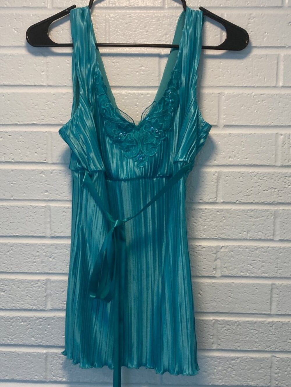 VTG Le Chateau Teal Pleated Cami Blouse Beaded Y2K Made in Canada S - Picture 2 of 16
